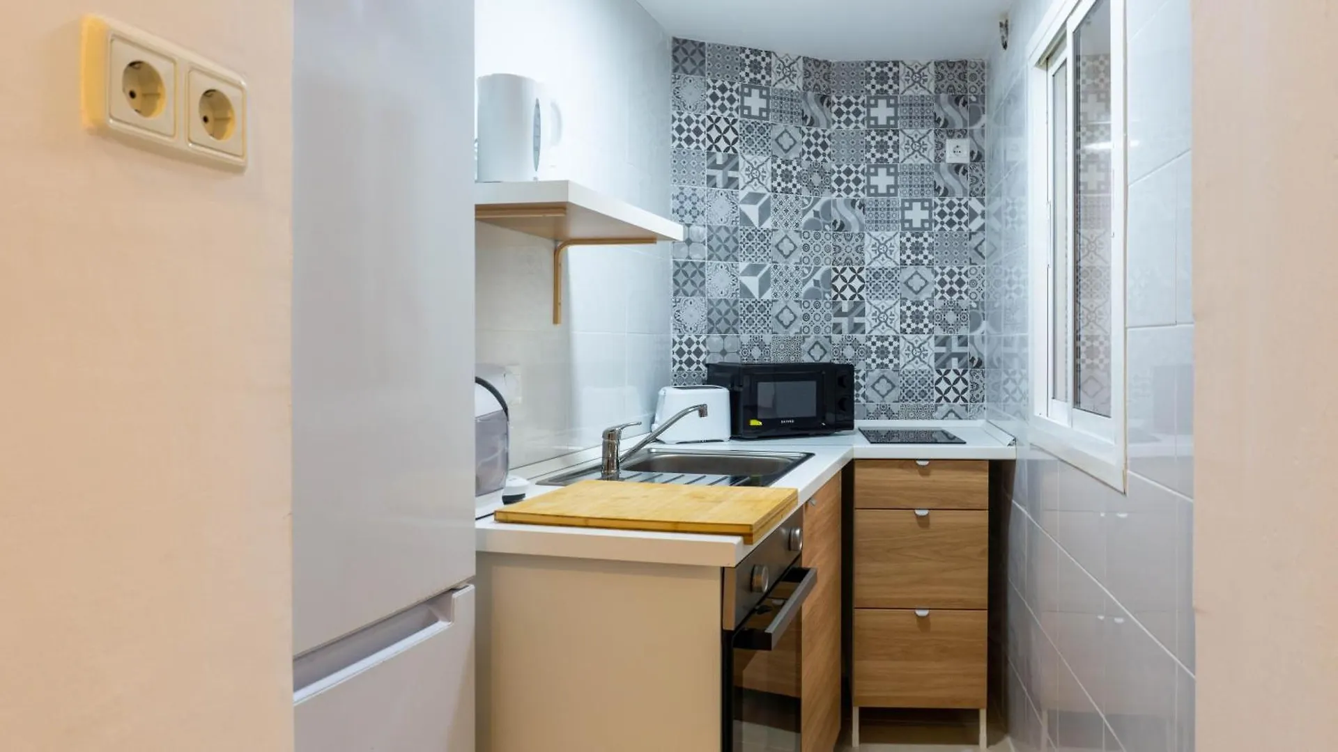 Apartamento Souvenirs 말라가 0*,